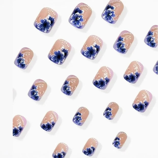 Acrylic Nail Set Intricate Floral Long-Lasting
