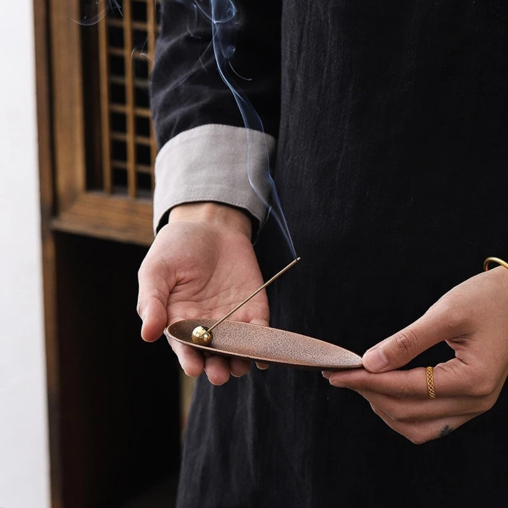 Adjustable Copper Alloy Ash-Catching Incense Holder
