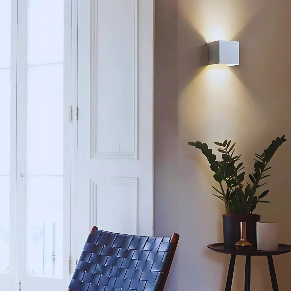 Adjustable Dual-Panel Cube Wall Light (Hardwired Or USB Rechargeable)