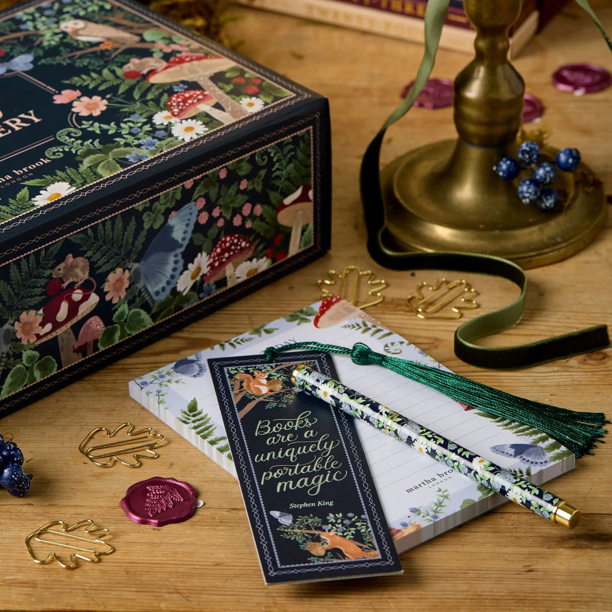 Advent Calendar 24-Day Stationery Surprises