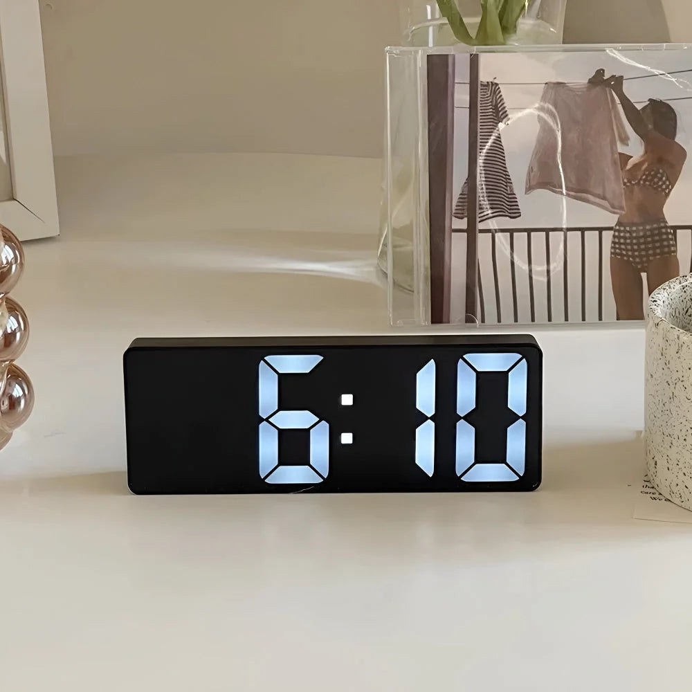 Alarm Clock Mirror LED USB & Battery Powered
