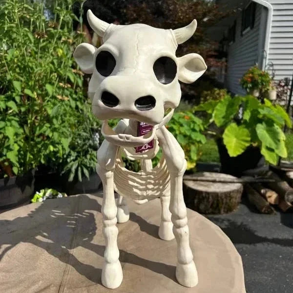 Animal Skeleton Decoration Weatherproof Resin & Carved Bone Detail