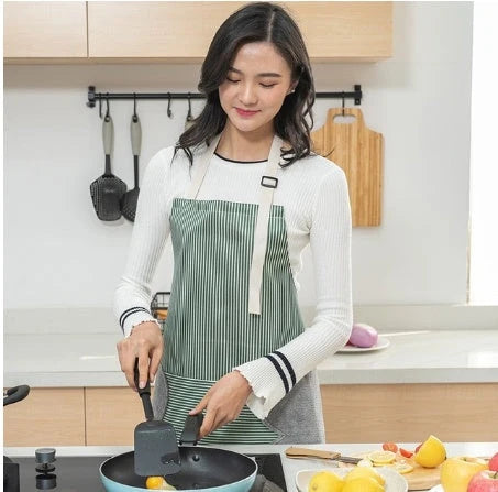 Apron Waterproof Oil-Resistant Large Pocket & Dual-Sided Towel