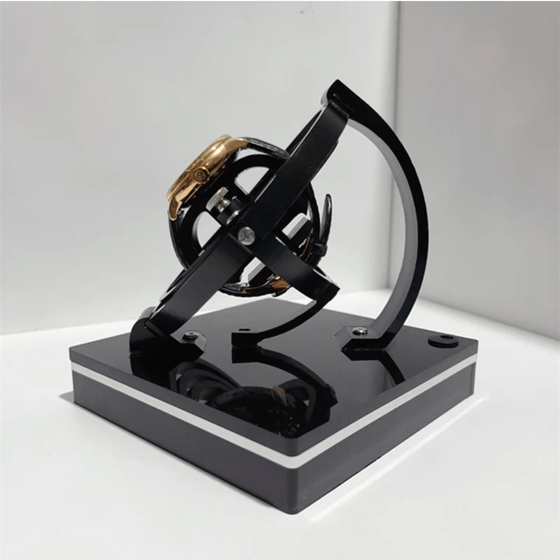 Automatic Watch Winder Whisper-Quiet Universal Compatibility Compact Display