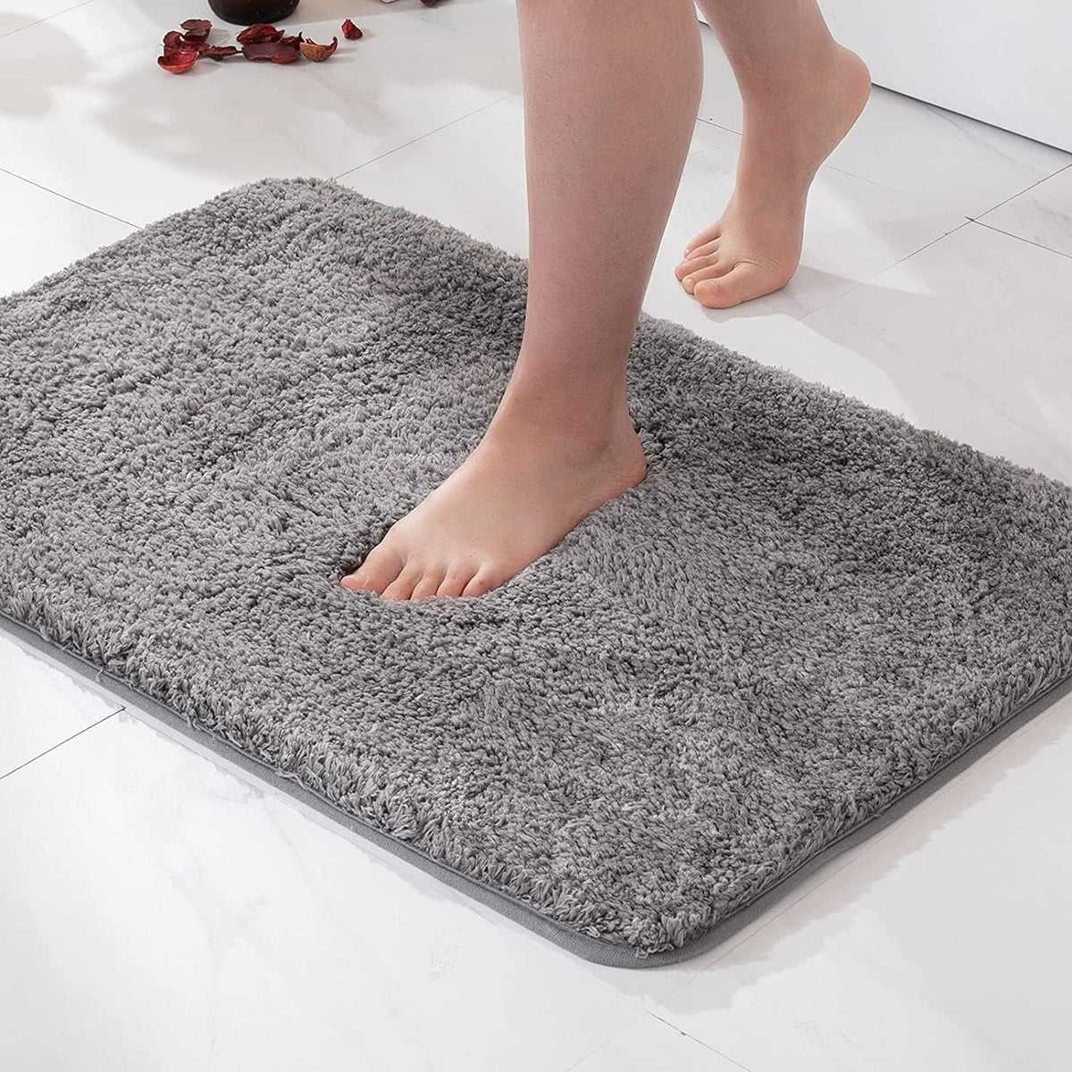 Bath Mat Plush Microfiber Non-Slip Backing Highly Absorbent