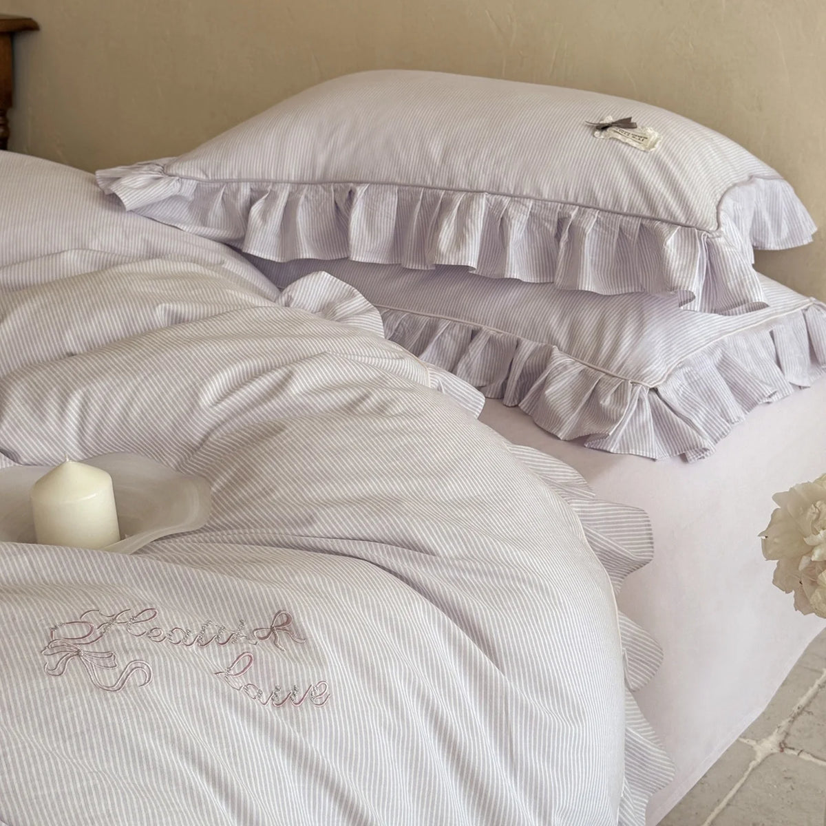 Bed Linen Set Ruffled Fine Stripe Breathable Cotton