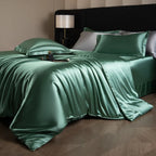 Bed Sheet Set 4-Piece Silky Sheen Duvet Cover