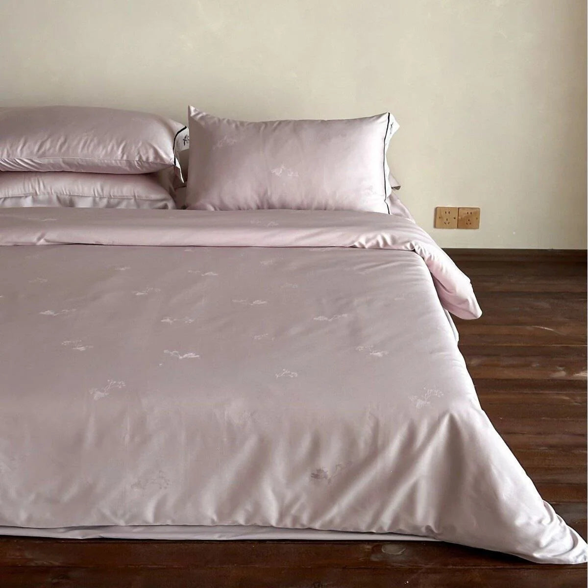Bed Sheet Set Cotton Satin Embroidered Hem 4-Piece