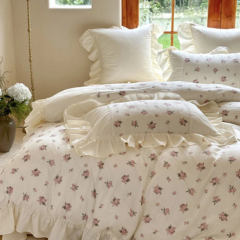 Bedding Set 100% Cotton Rose Pattern & Ruffle Trim