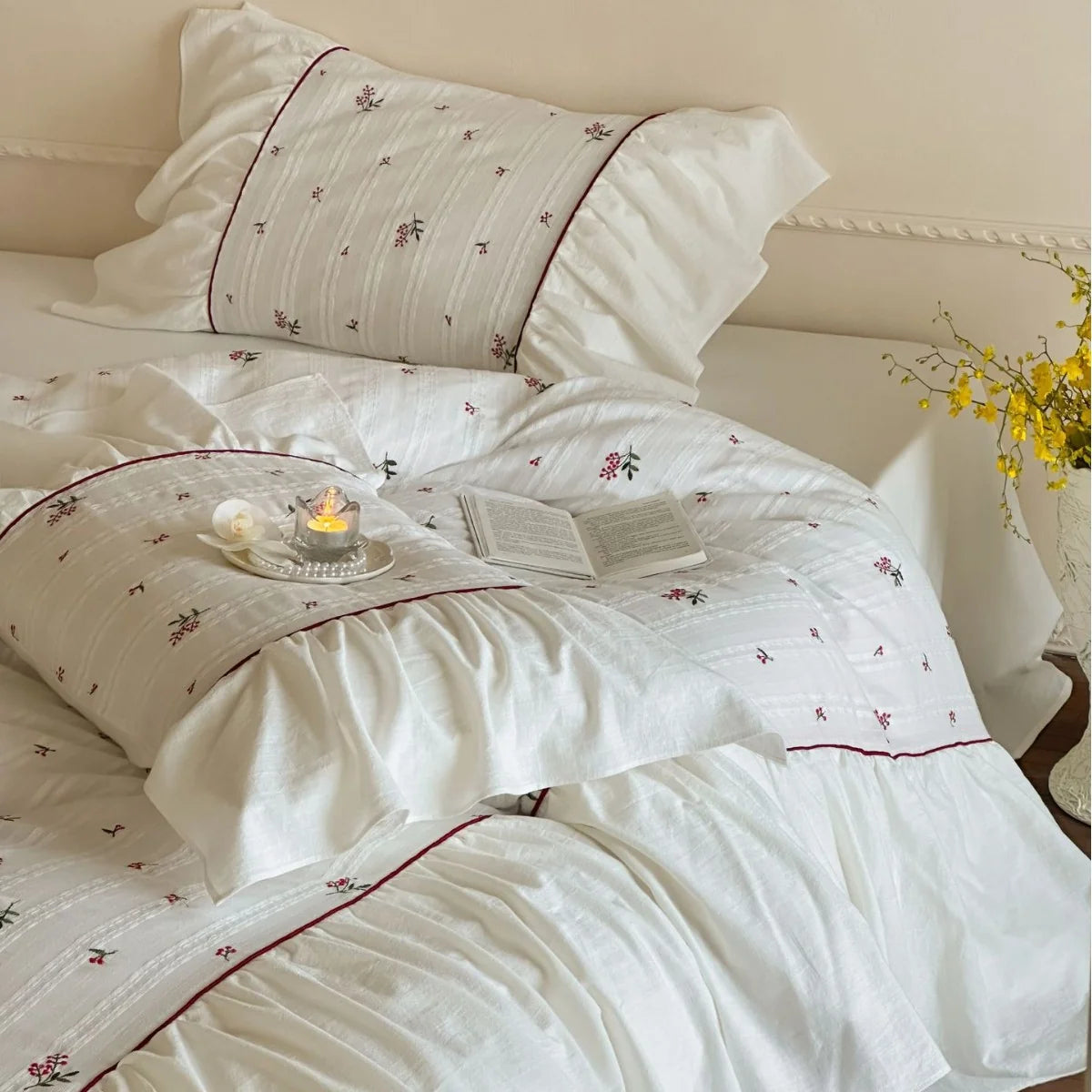 Bedding Set 4-Piece Cotton Embroidered Temperature-Regulating