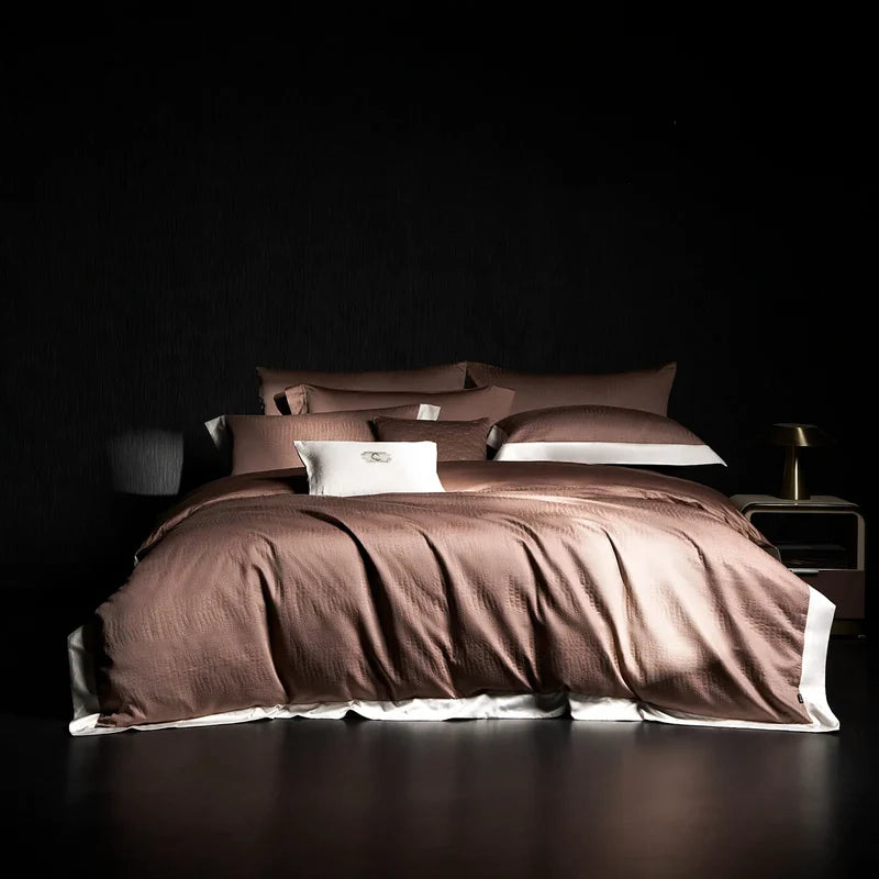Bedding Set 4-Piece Long-Staple Cotton Gold & Silver Thread