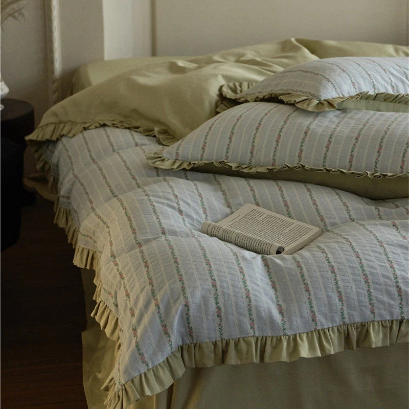 Bedding Set Breathable Cotton Blend Ruffle Trim
