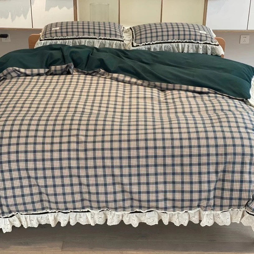 Bedding Set Breathable Cotton Checked Pattern & Lace Trim