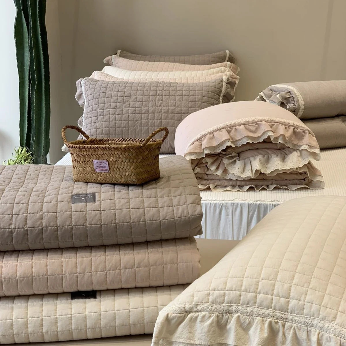 Bedding Set Breathable Cotton Lace Ruffles & Quilted