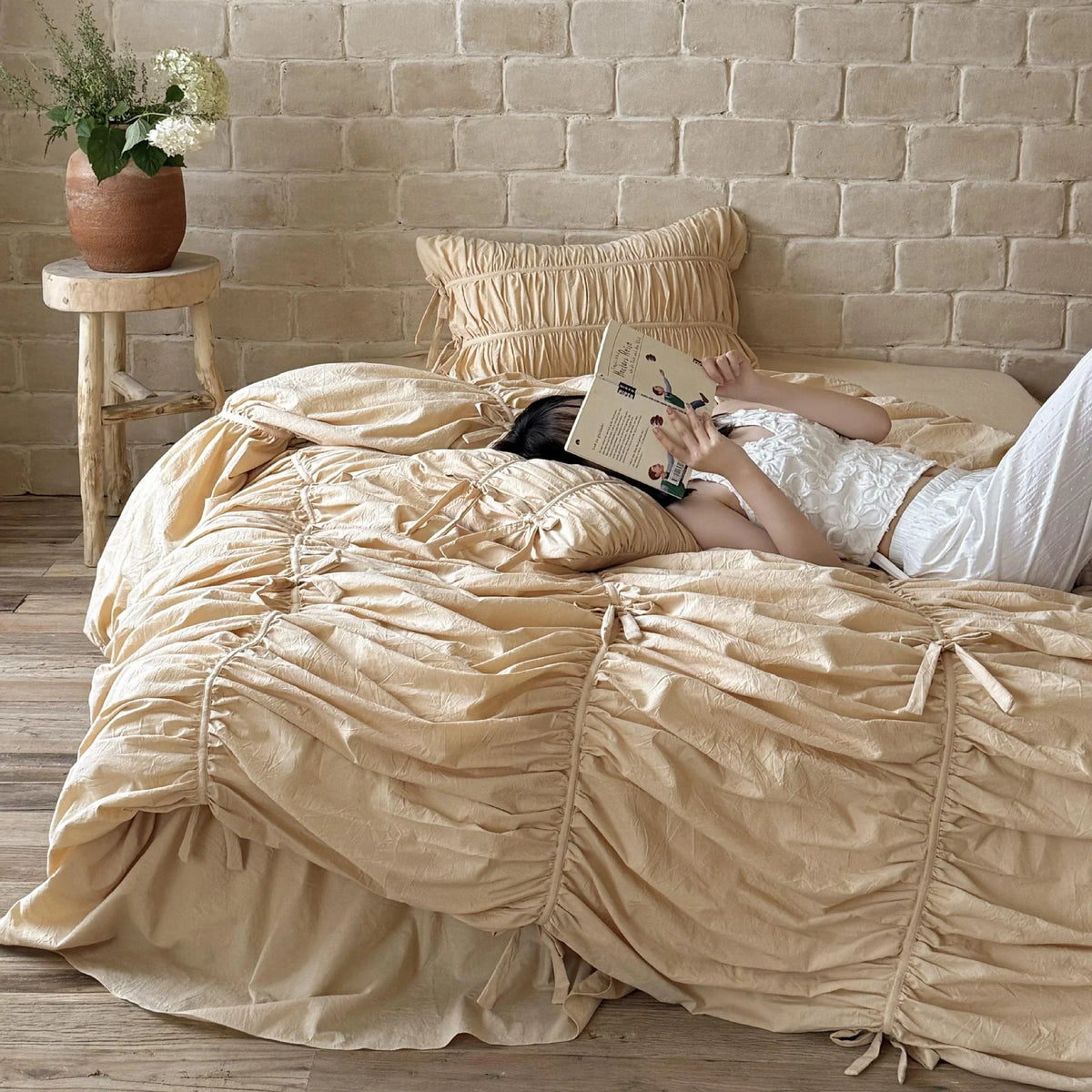 Bedding Set Cotton-Blend Gathered Ruffle & Ties