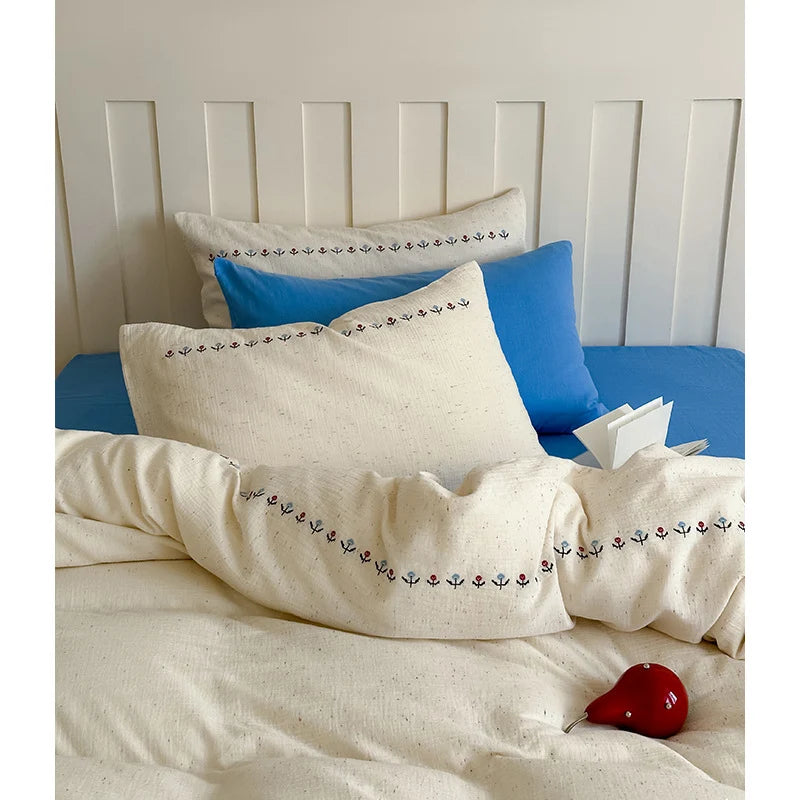 Bedding Set Cotton Gauze Embroidered Border Set of 4