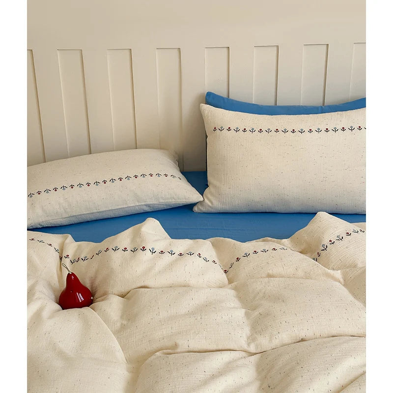 Bedding Set Cotton Gauze Embroidered Border Set of 4