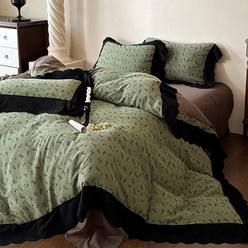 Bedding Set Cotton Jacquard Reversible & Quilted