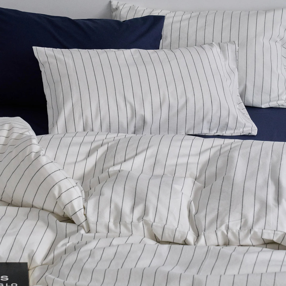 Bedding Set Cotton-Linen Blend Striped Concealed Zipper