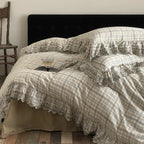 Bedding Set Cotton-Linen Check With Lace Ruffles