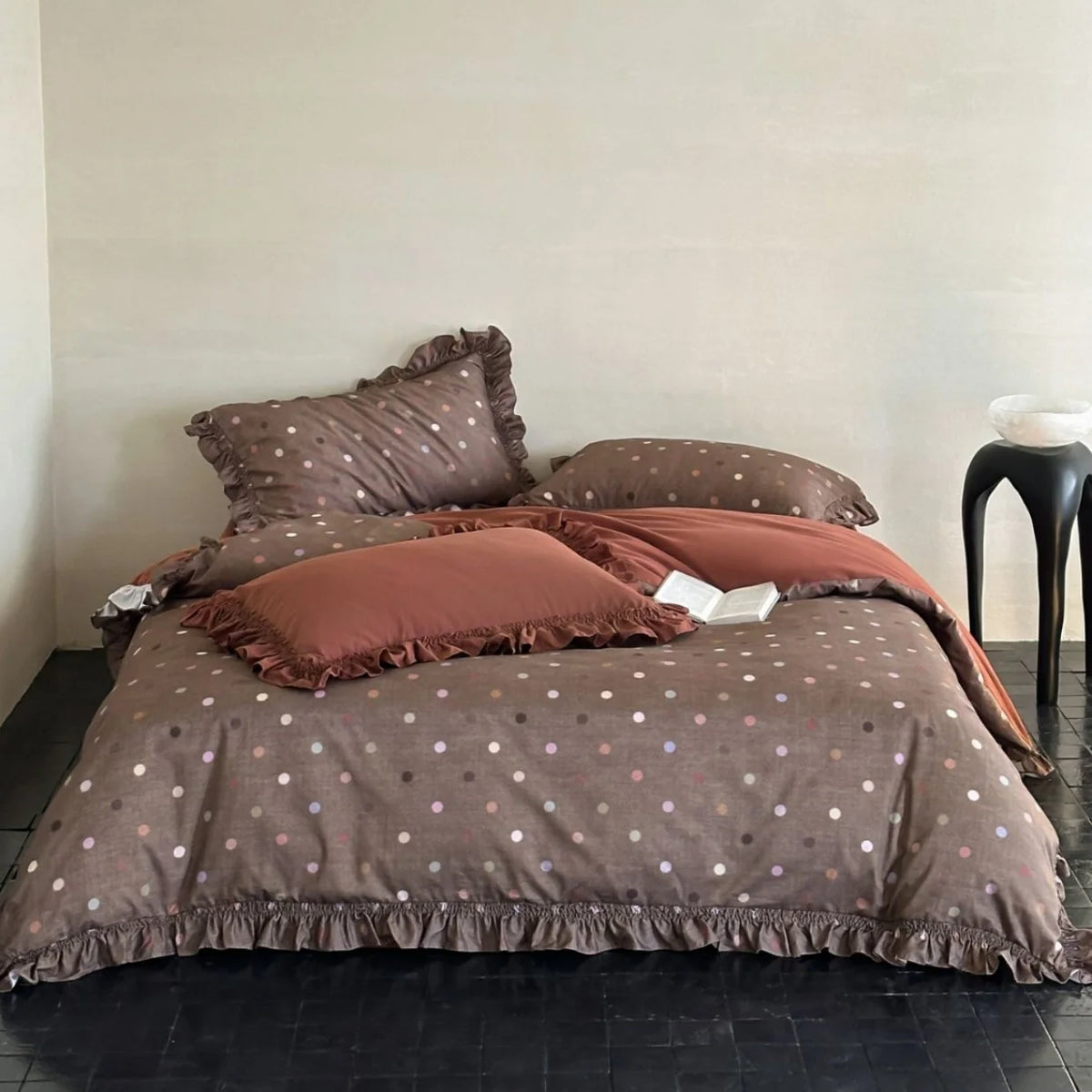 Bedding Set Cotton-Linen Reversible Polka Dot & Ruffled Edges