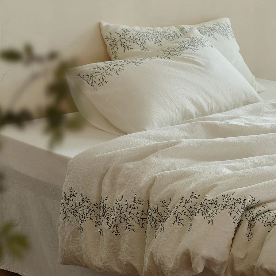 Bedding Set Cotton Muslin Delicate Branch Embroidery 4-Piece