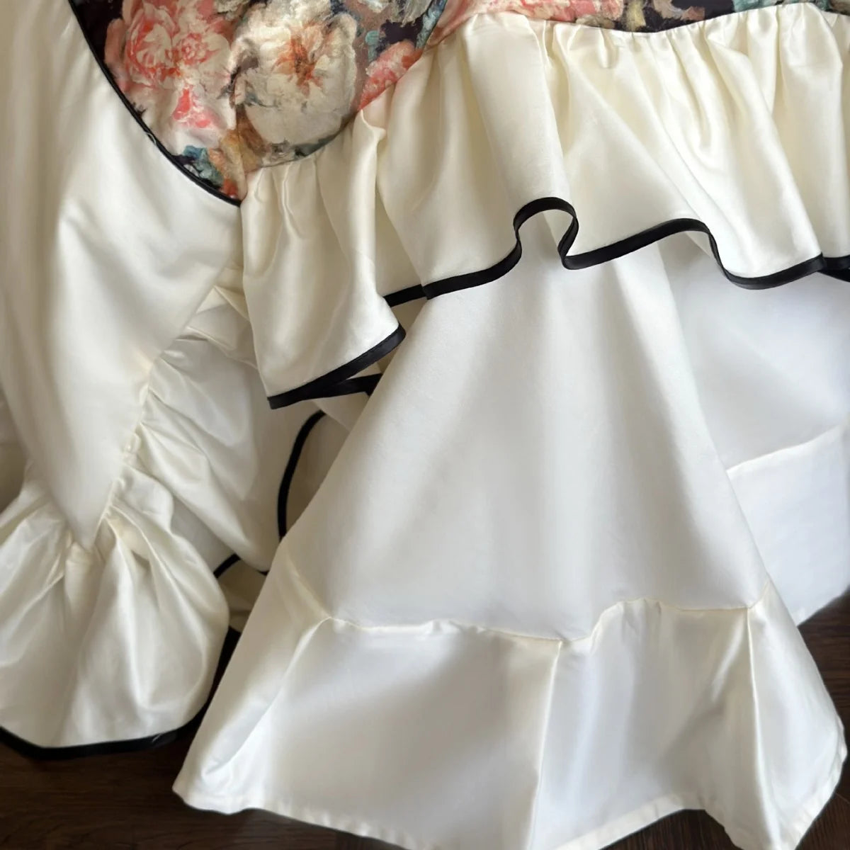 Bedding Set Cotton Satin Ruffled Panels & Black Piping