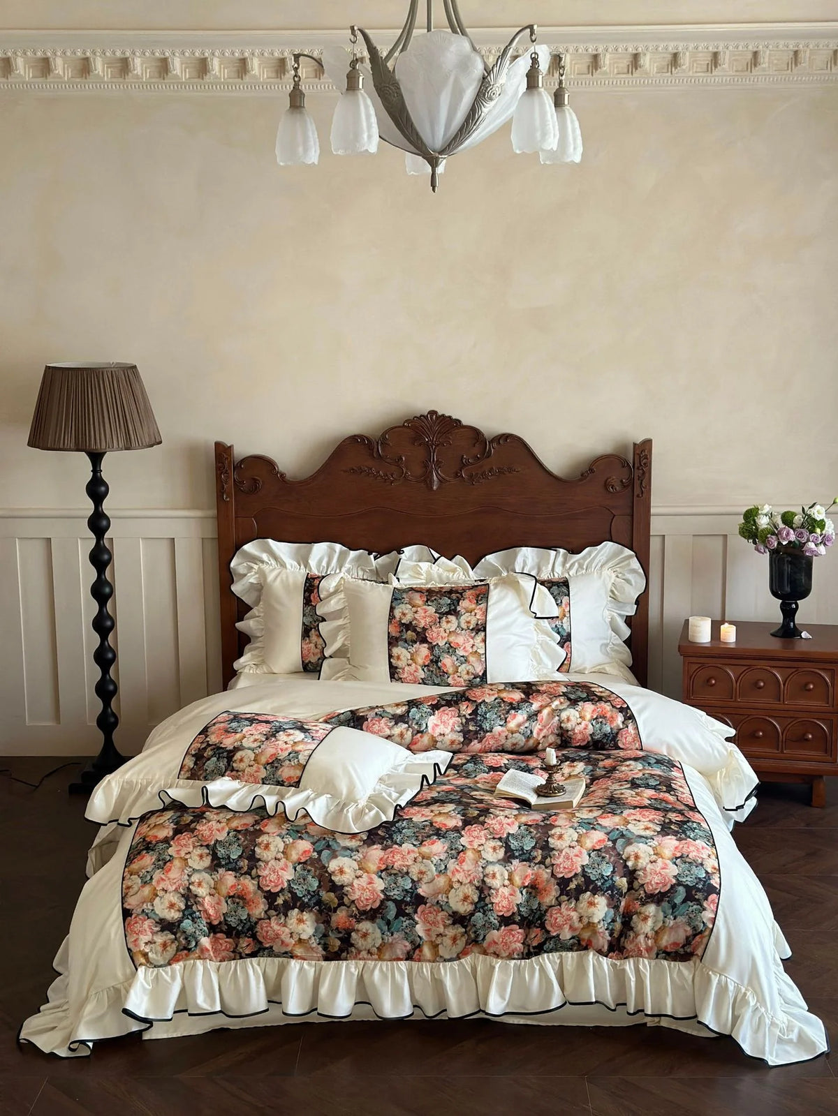 Bedding Set Cotton Satin Ruffled Panels & Black Piping