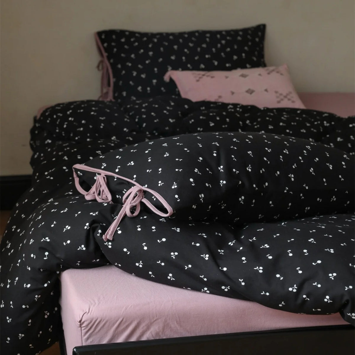 Bedding Set Cotton Satin Small Cherry Print Pillowcase Ties