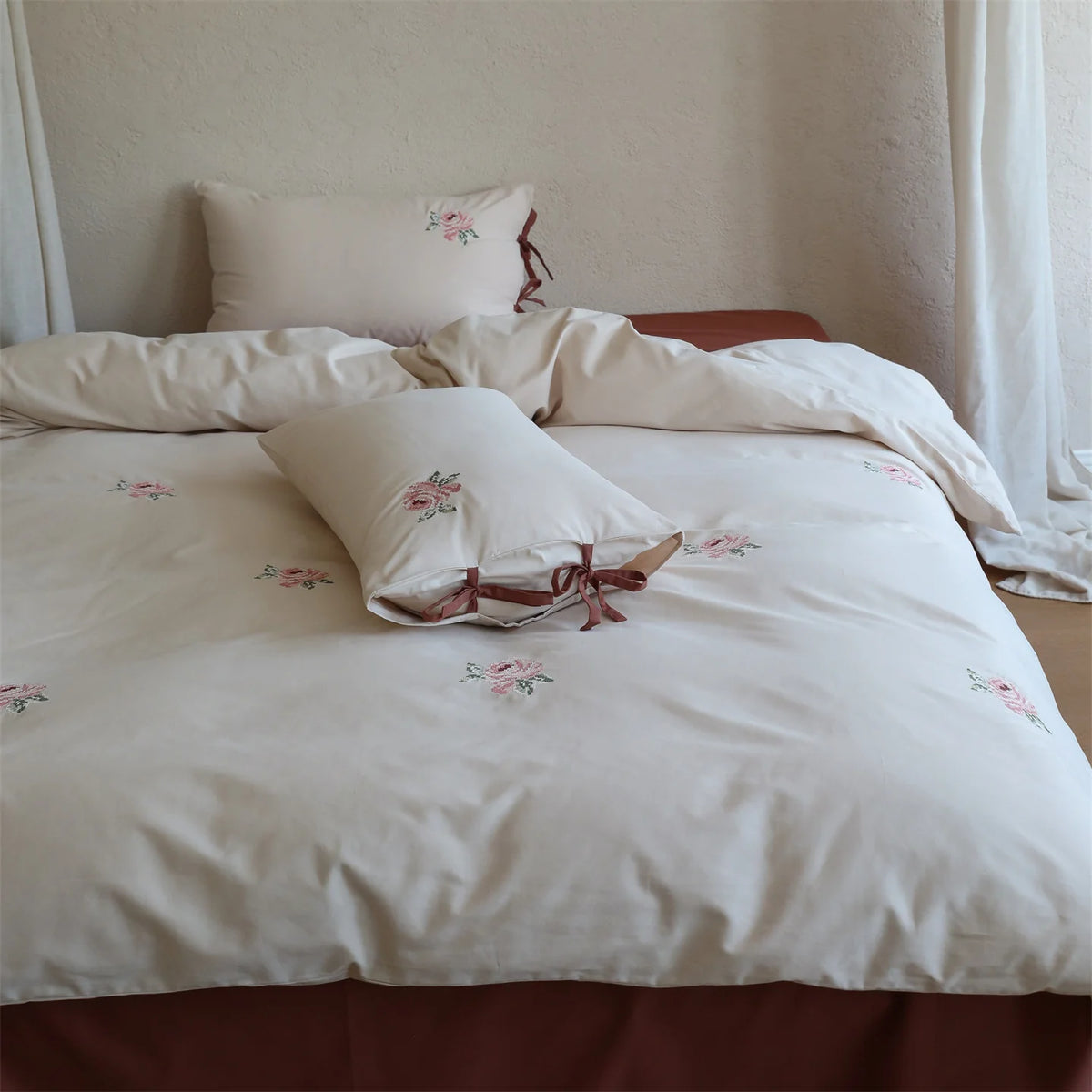 Bedding Set Embroidered Cotton Satin Bow Closure