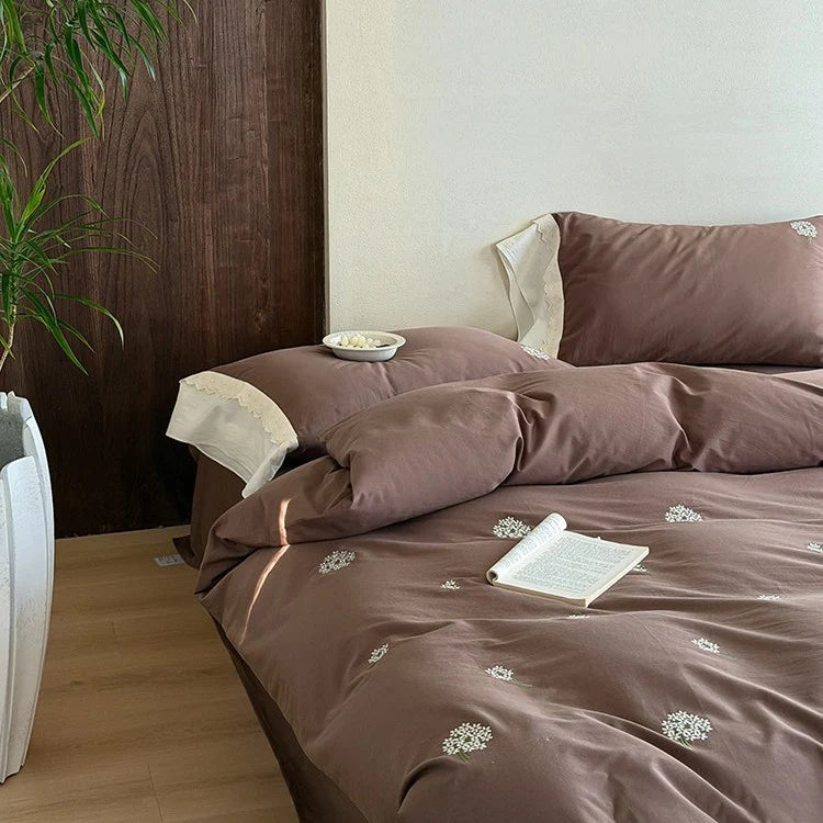 Bedding Set Embroidered Cotton Satin Four Piece