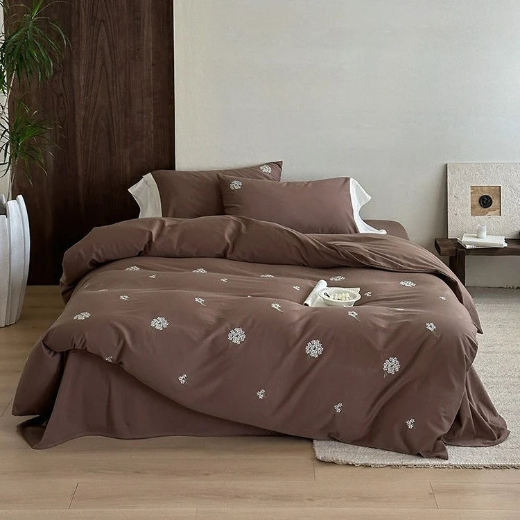 Bedding Set Embroidered Cotton Satin Four Piece
