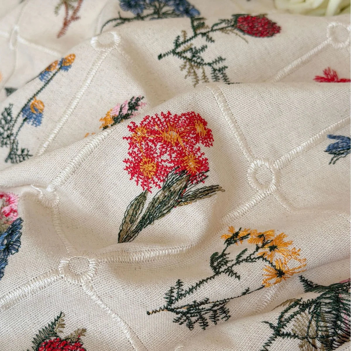 Bedding Set Embroidered Floral Ruffled Cotton-Linen Blend