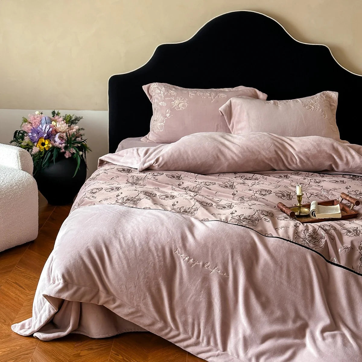 Bedding Set Embroidered Floral Velvet Concealed Zipper