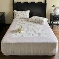 Bedding Set Floral Center Panel & Attached Bed Skirt
