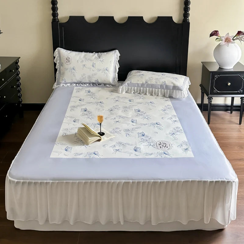 Bedding Set Floral Center Panel & Attached Bed Skirt