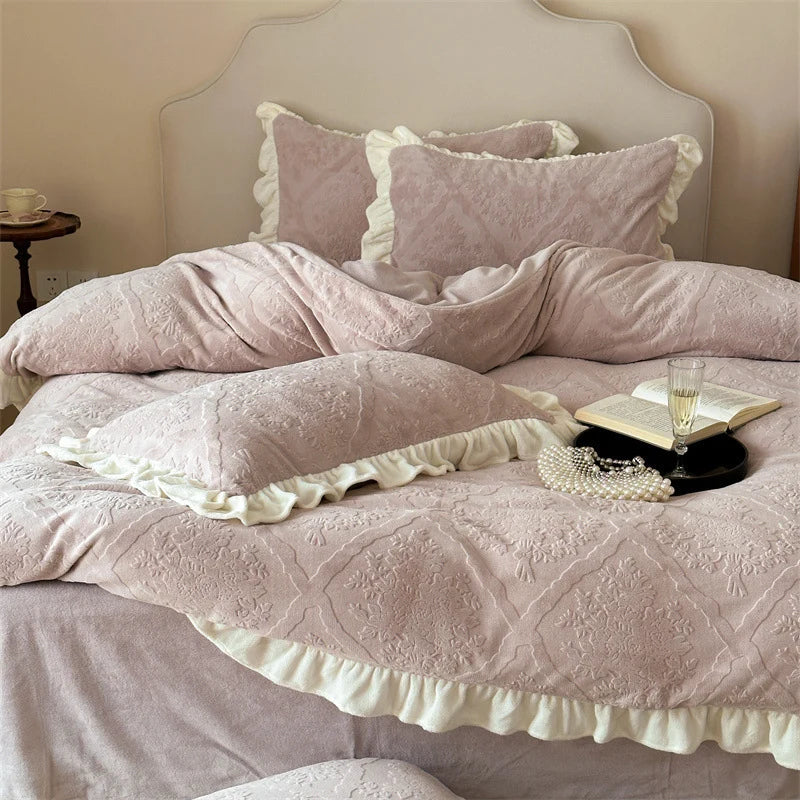Bedding Set Jacquard Damask & Ruffle Trim