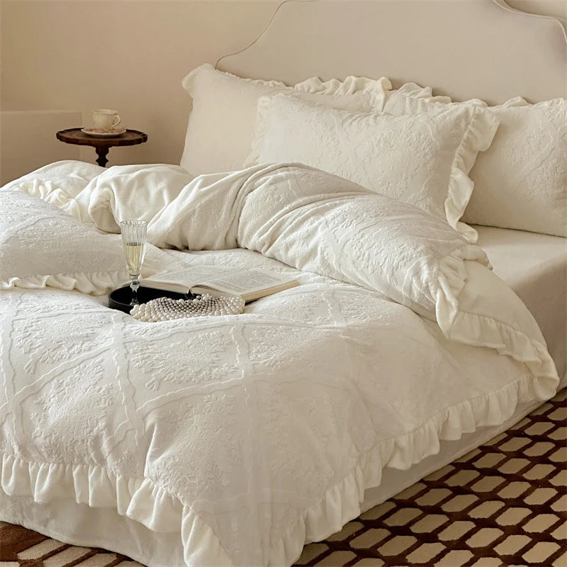 Bedding Set Jacquard Damask & Ruffle Trim