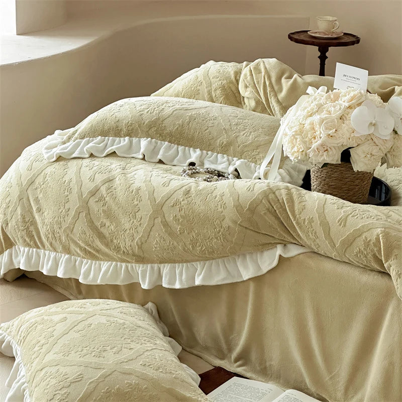 Bedding Set Jacquard Damask & Ruffle Trim