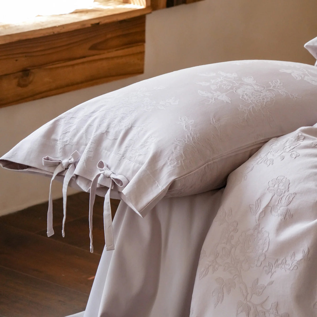 Bedding Set Jacquard Floral Breathable Cotton 4-Piece