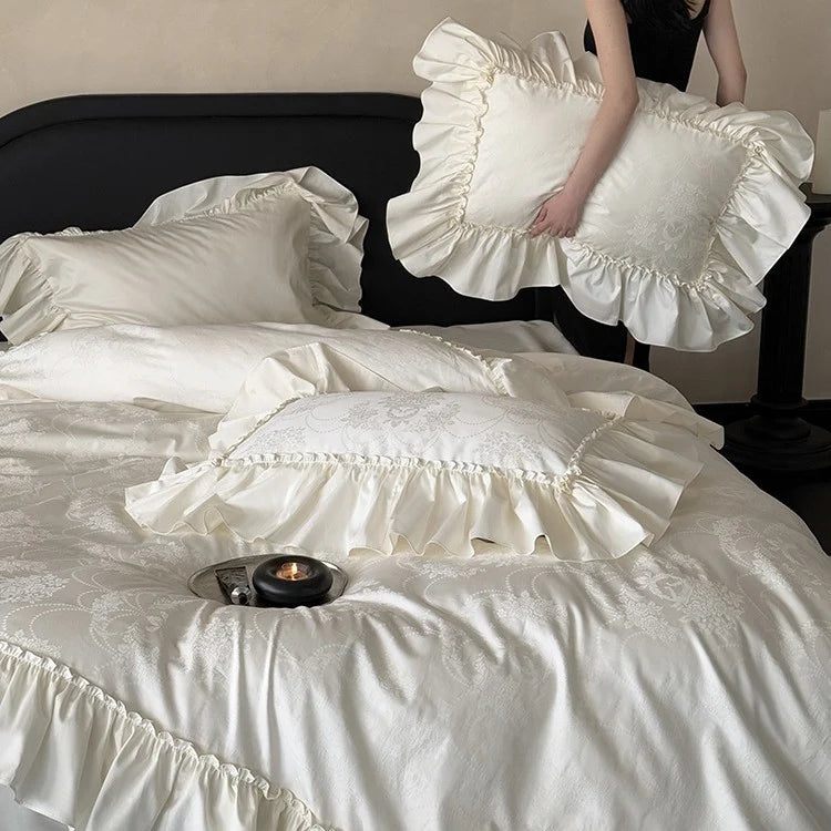Bedding Set Jacquard Satin Ruffled Edge 4-Piece