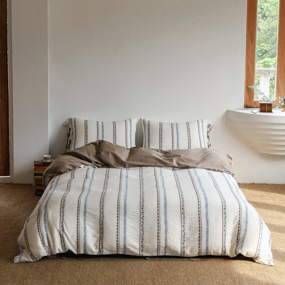 Bedding Set Lightweight Cotton Embroidered Stripes & Pillow Ties