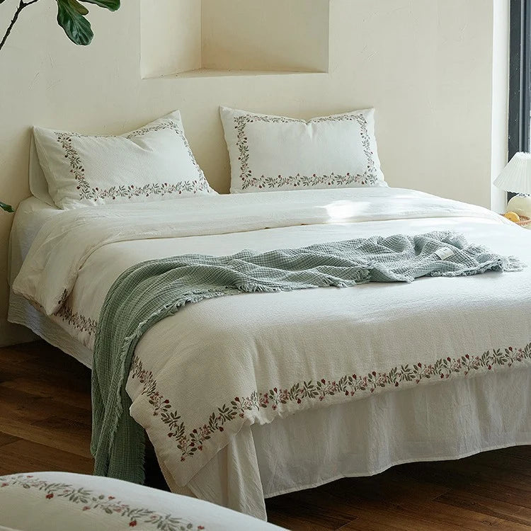 Bedding Set Lightweight Cotton Muslin Hand-Stitched Floral Border