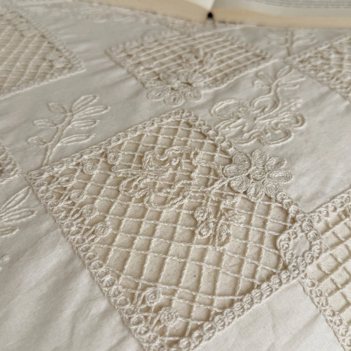 Bedding Set Quilted 100% Cotton Ruffled With Bed Skirt