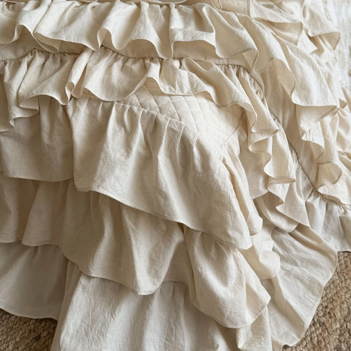 Bedding Set Quilted 100% Cotton Ruffled With Bed Skirt