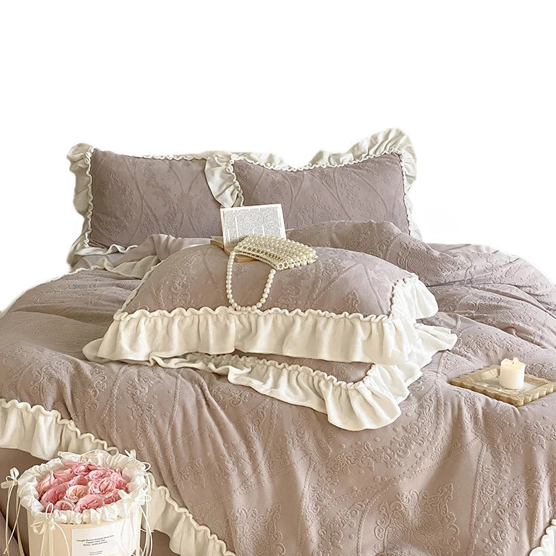 Bedding Set Quilted Jacquard Ruffle Trim