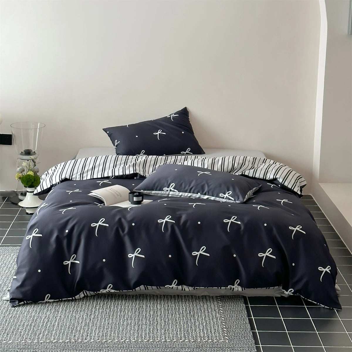 Bedding Set Reversible Cotton Satin 4 Piece