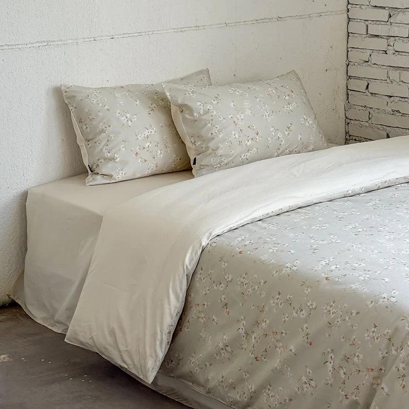 Bedding Set Reversible Cotton Satin Four Piece
