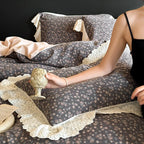 Bedding Set Reversible Floral Jacquard Cotton Blend 4-Piece