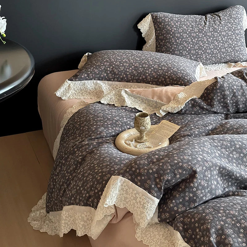 Bedding Set Reversible Floral Jacquard Cotton Blend 4-Piece